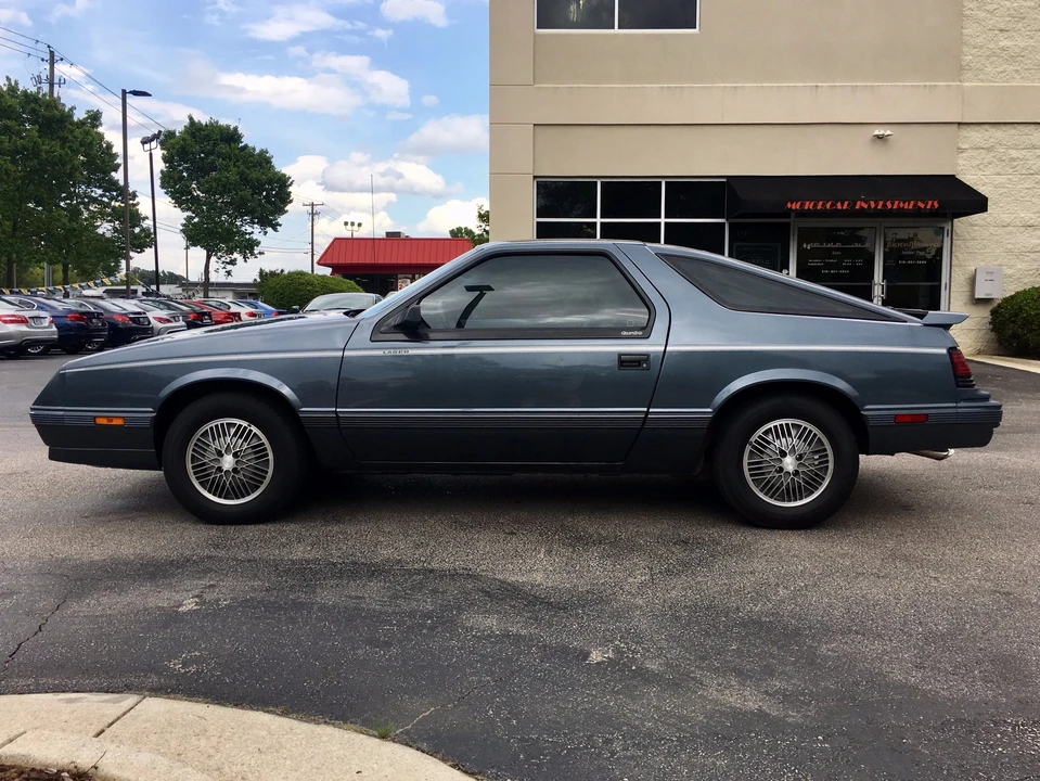 1984 Dodge Daytona - Image 9 of 31
