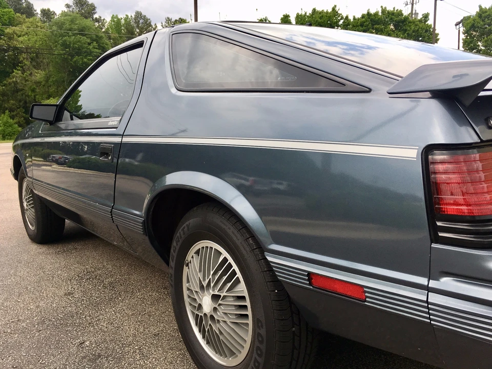 1984 Dodge Daytona - Image 11 of 31