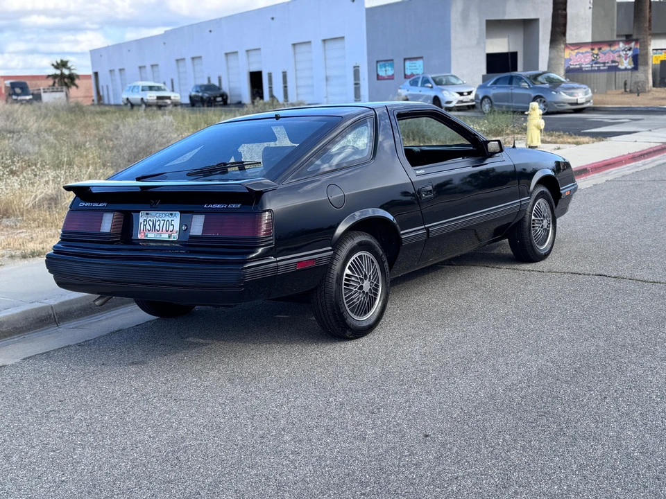 1984 Chrysler Laser - Image 27 of 31