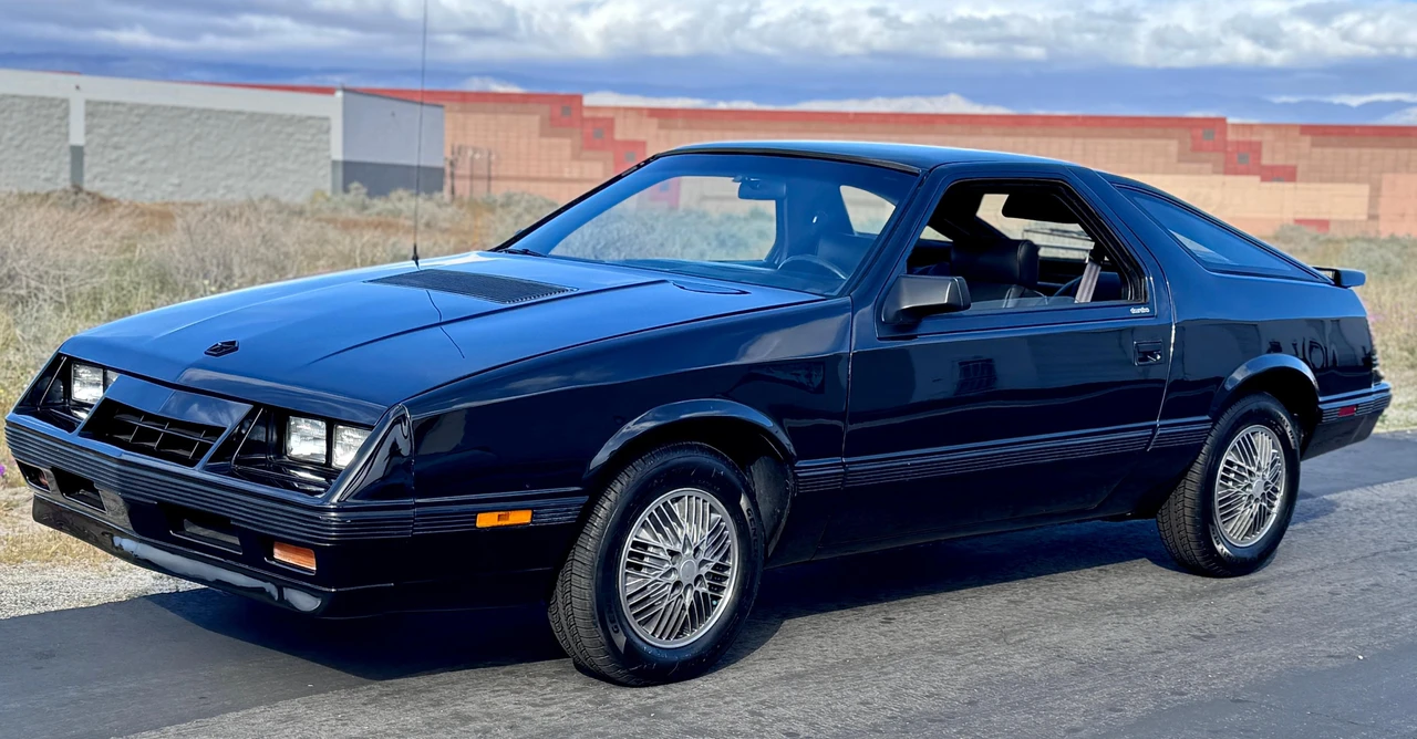 1984 Chrysler Laser - Image 13 of 31