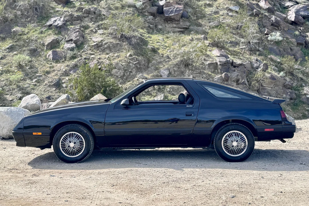 1984 Chrysler Laser - Image 3 of 31