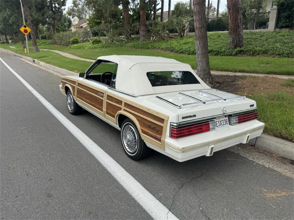 1984 Chrysler LeBaron - Image 8 of 15