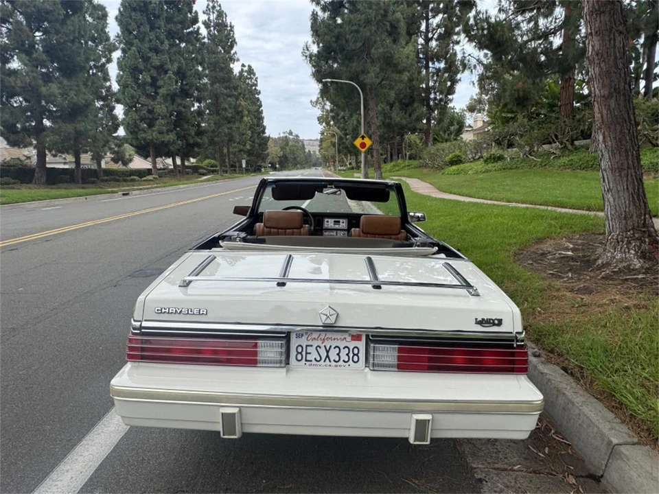 1984 Chrysler LeBaron - Image 4 of 15