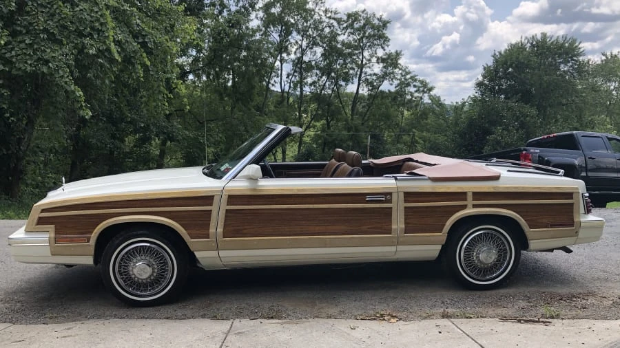 1984 Chrysler LeBaron - Image 2 of 12