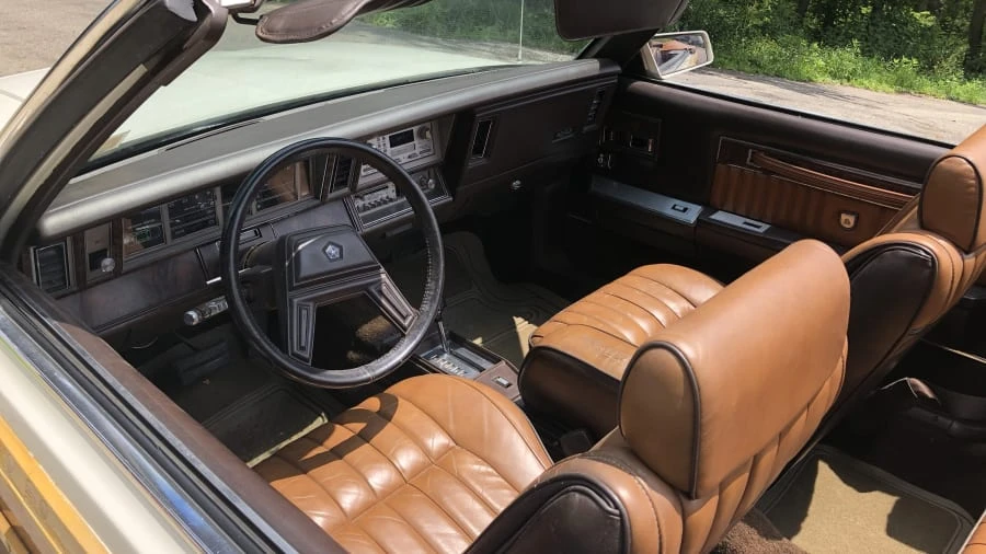 1984 Chrysler LeBaron - Image 4 of 12