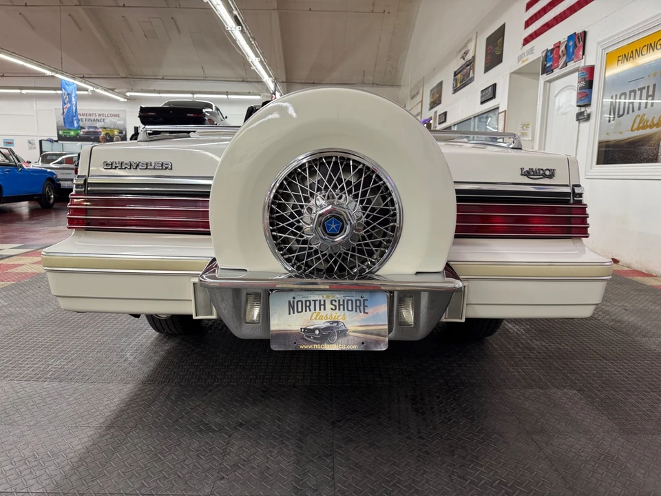 1984 Chrysler LeBaron - Image 20 of 21