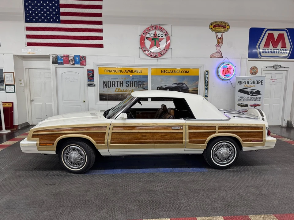 1984 Chrysler LeBaron - Image 9 of 21