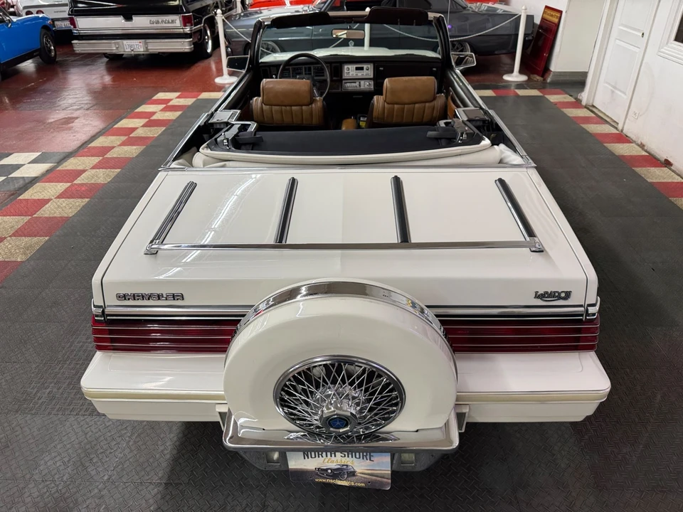 1984 Chrysler LeBaron - Image 19 of 21