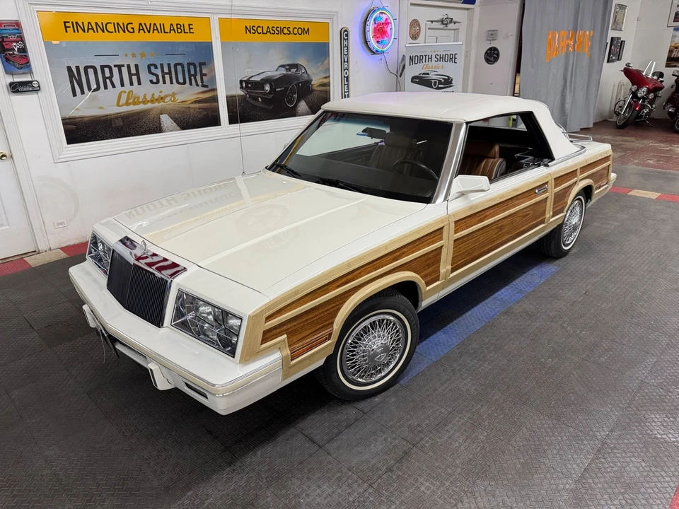 1984 Chrysler LeBaron - Image 7 of 21