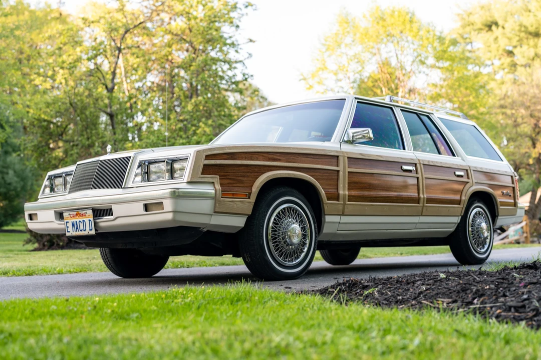 1984 Chrysler LeBaron - Image 3 of 31