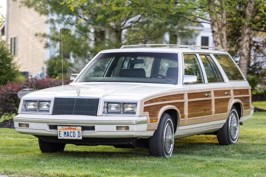 1984 Chrysler LeBaron - Image 2 of 31