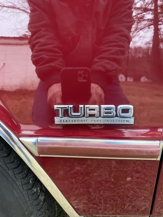 1984 Chrysler LeBaron - Image 21 of 31