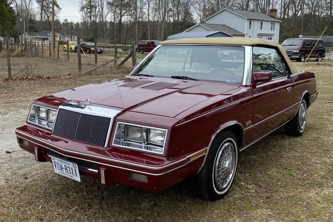 1984 Chrysler LeBaron - Image 3 of 31
