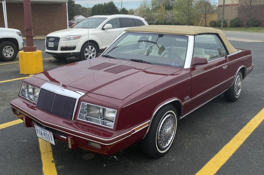 1984 Chrysler LeBaron - Image 4 of 31
