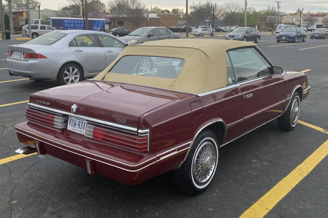 1984 Chrysler LeBaron - Image 12 of 31