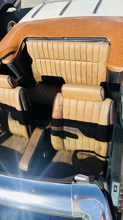 1984 Chrysler LeBaron - Image 18 of 20