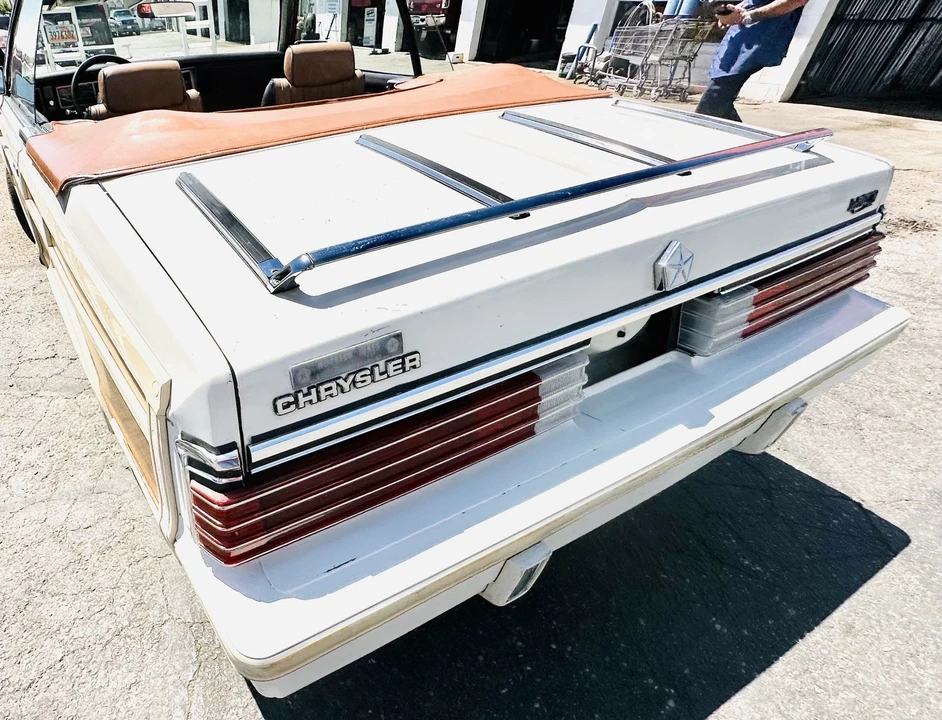 1984 Chrysler LeBaron - Image 6 of 20