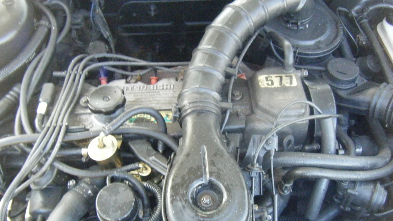 1984 Chrysler LeBaron - Image 3 of 11