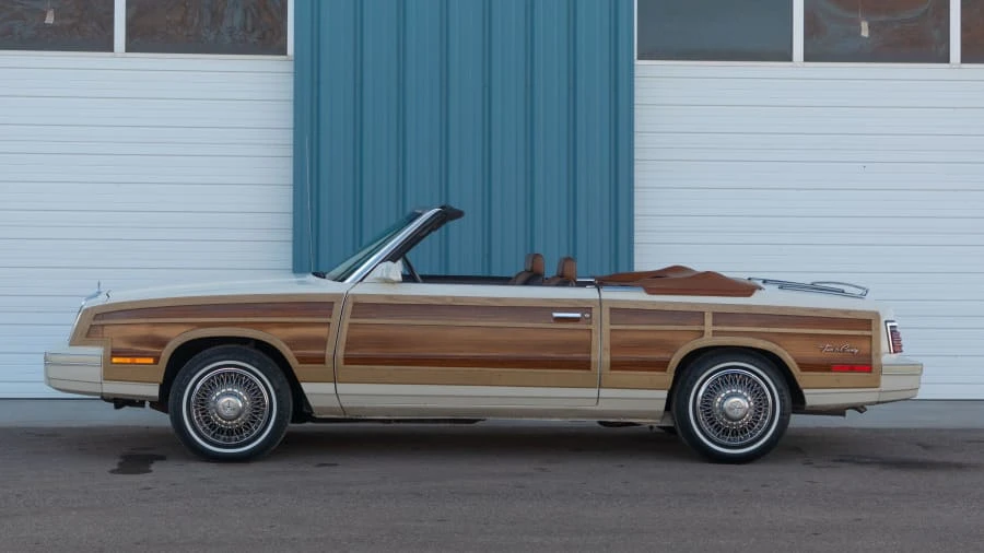 1984 Chrysler LeBaron - Image 2 of 12