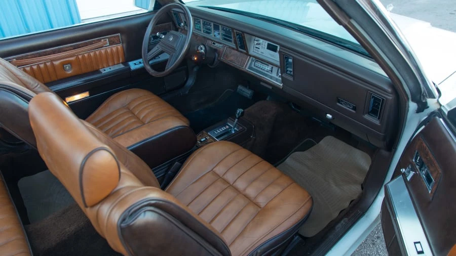 1984 Chrysler LeBaron - Image 5 of 12