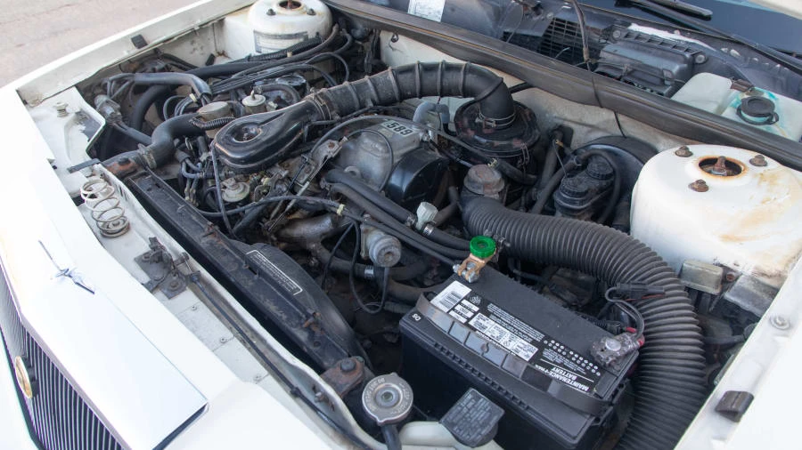 1984 Chrysler LeBaron - Image 6 of 12