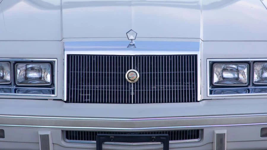 1984 Chrysler LeBaron - Image 10 of 12