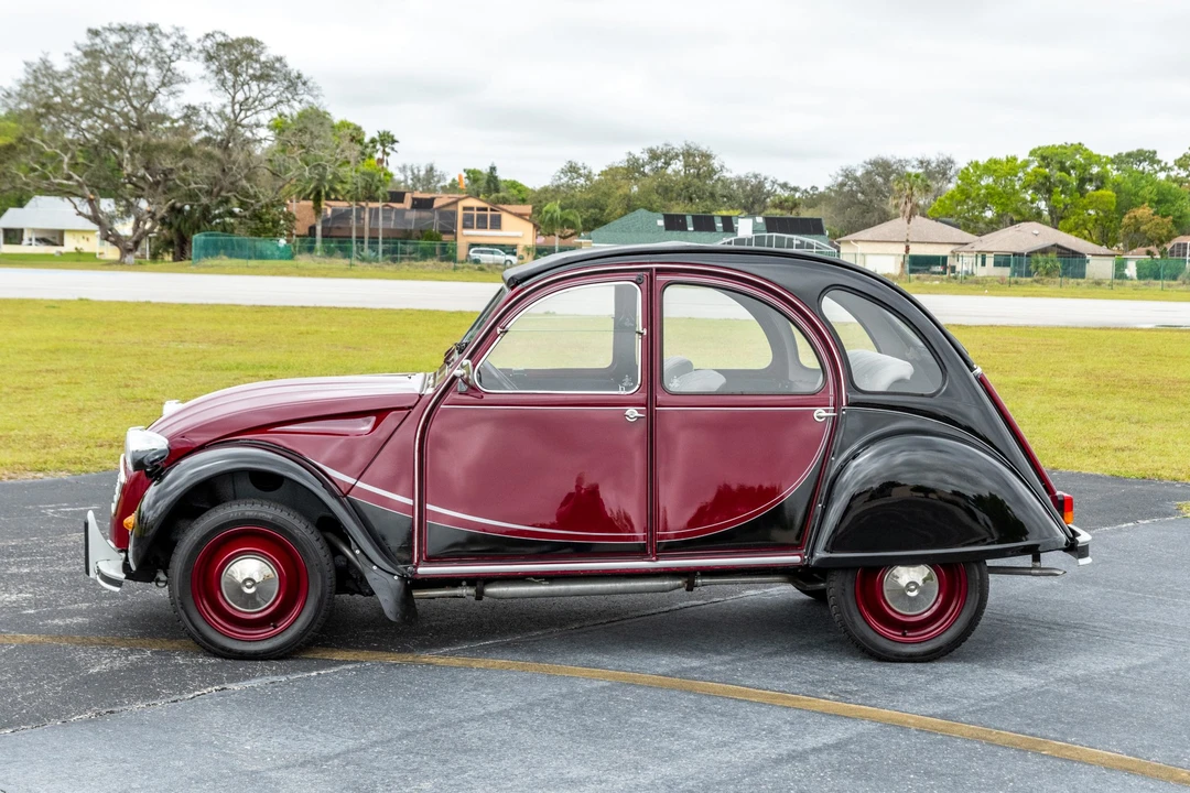 1984 Citroen 2CV - Image 2 of 31