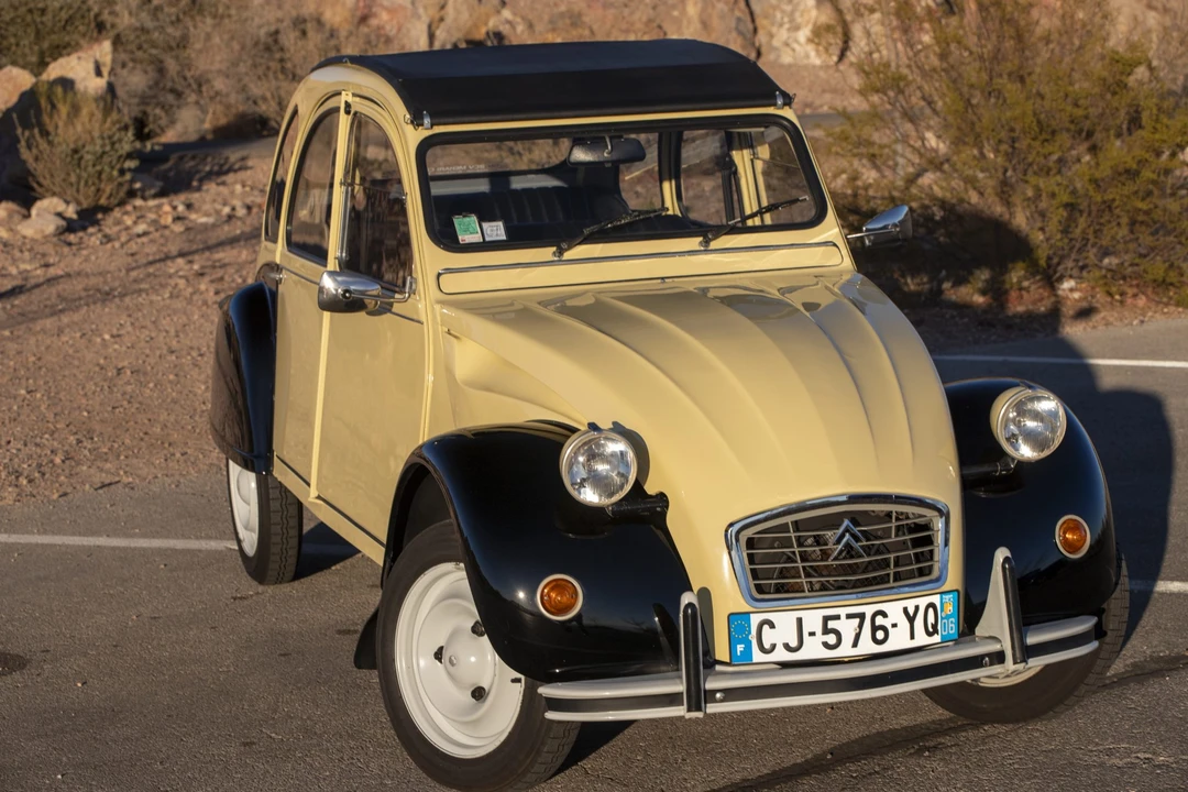 1984 Citroen 2CV - Image 13 of 31