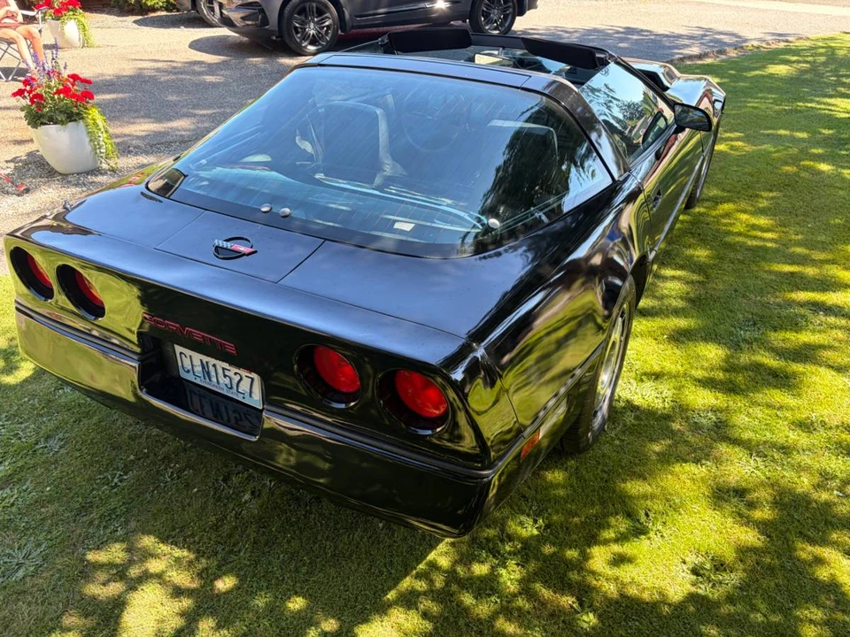 1984 Chevrolet Corvette C4 - Image 2 of 13