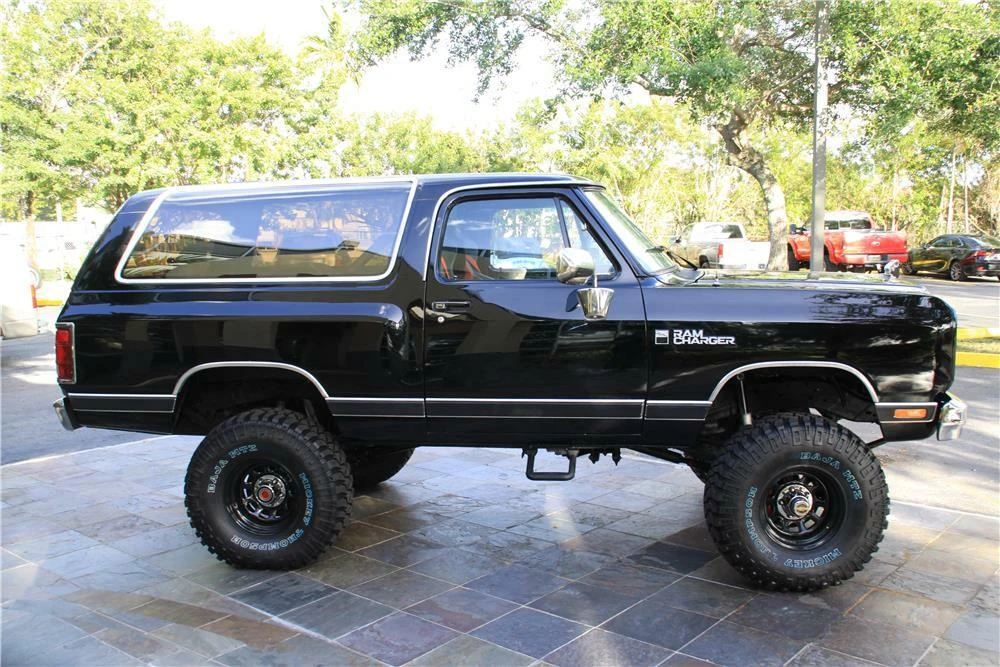 1984 Dodge Ramcharger - Image 5 of 5