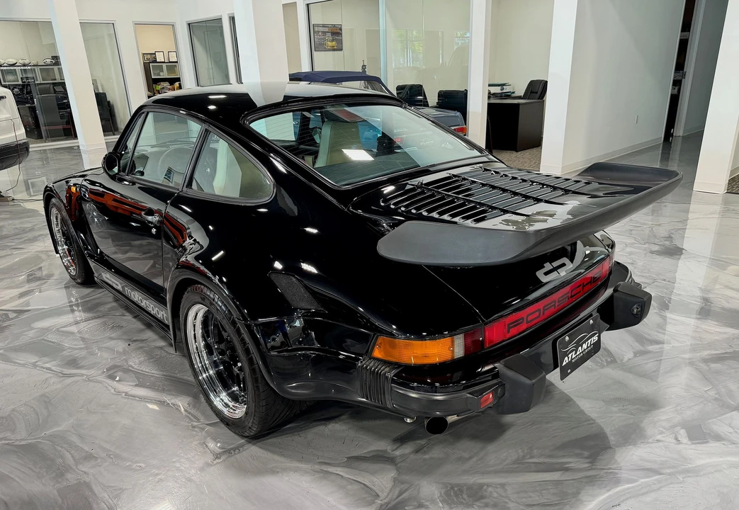 1984 Porsche 934 & 935 - Image 8 of 29
