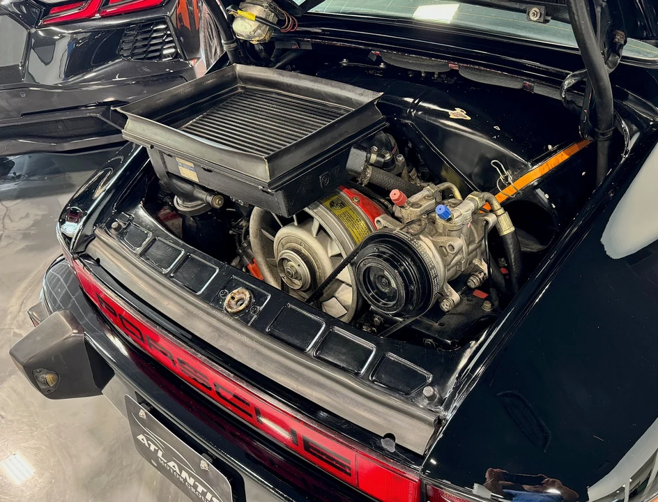 1984 Porsche 934 & 935 - Image 27 of 29