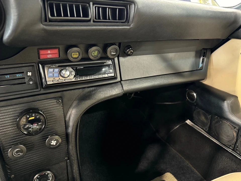 1984 Porsche 934 & 935 - Image 22 of 29