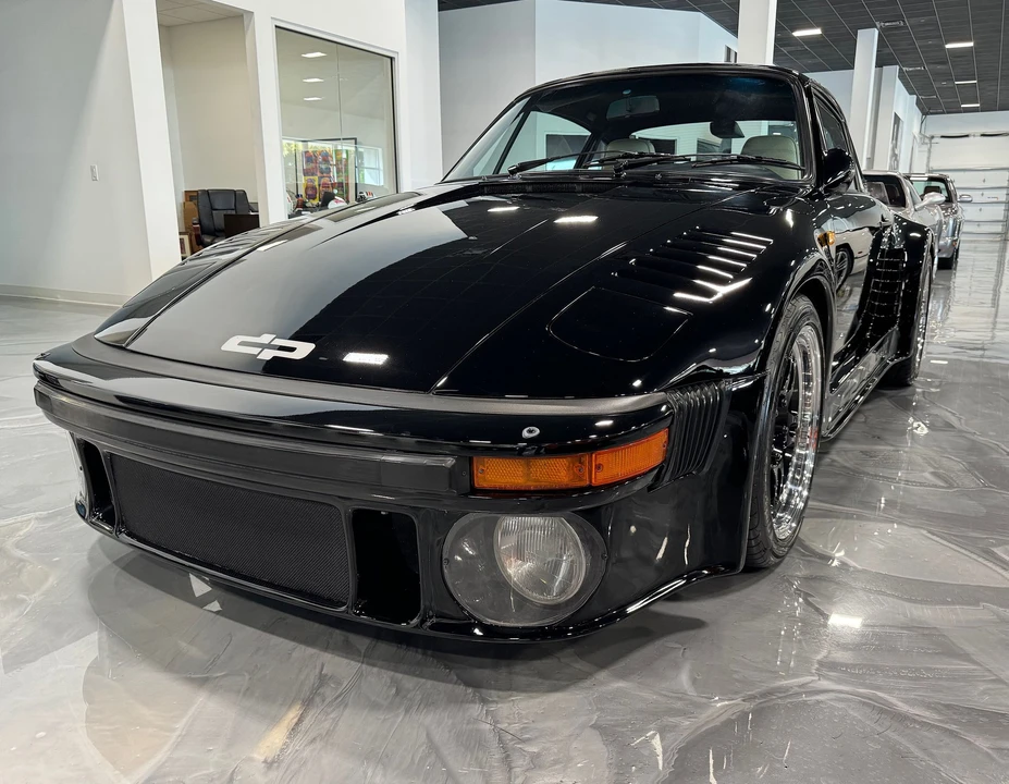 1984 Porsche 934 & 935 - Image 1 of 29