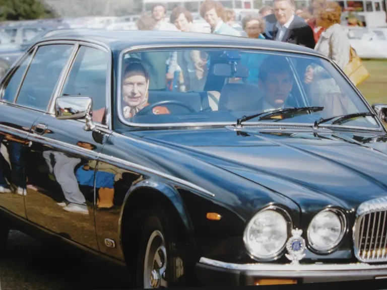 1984 Daimler - Image 9 of 12