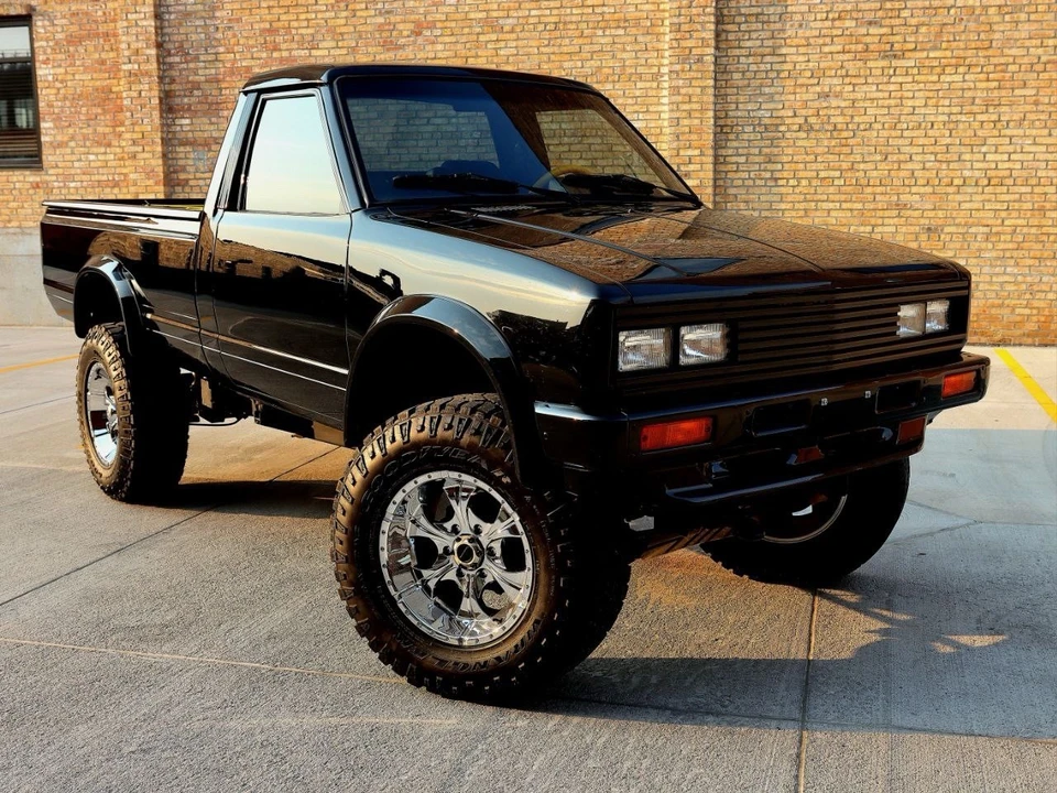 1984 Nissan - Image 3 of 21