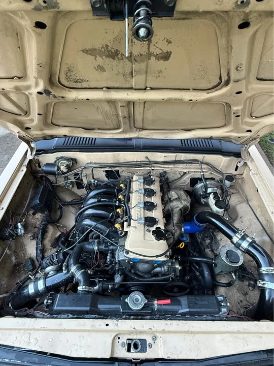 1984 Nissan - Image 10 of 12