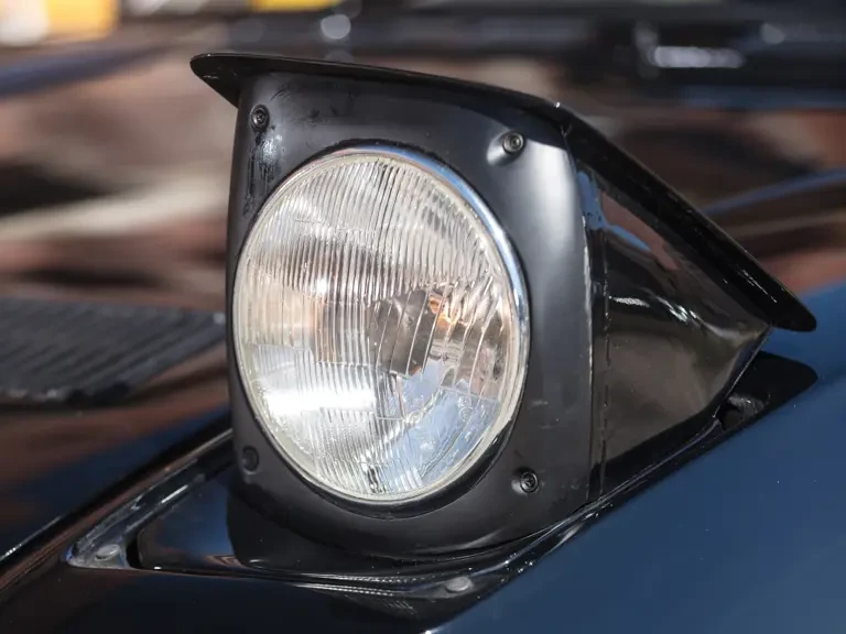 1984 DeTomaso Pantera - Image 17 of 31