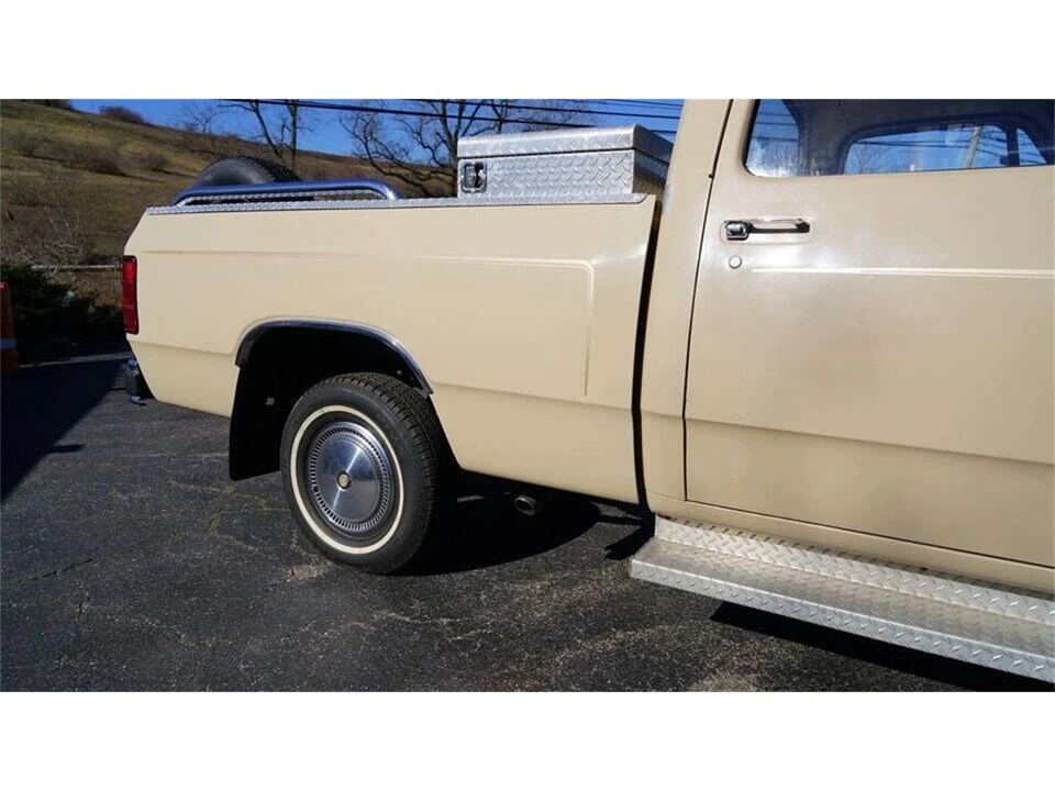 1984 Dodge D Series - Image 20 of 31