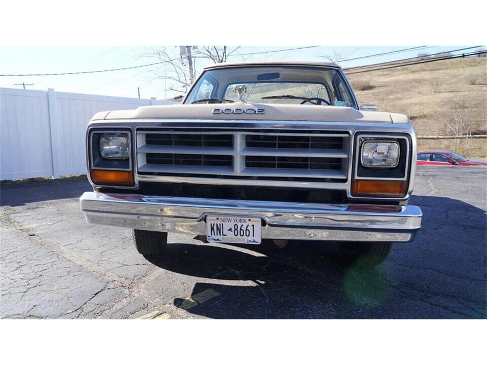 1984 Dodge D Series - Image 6 of 31