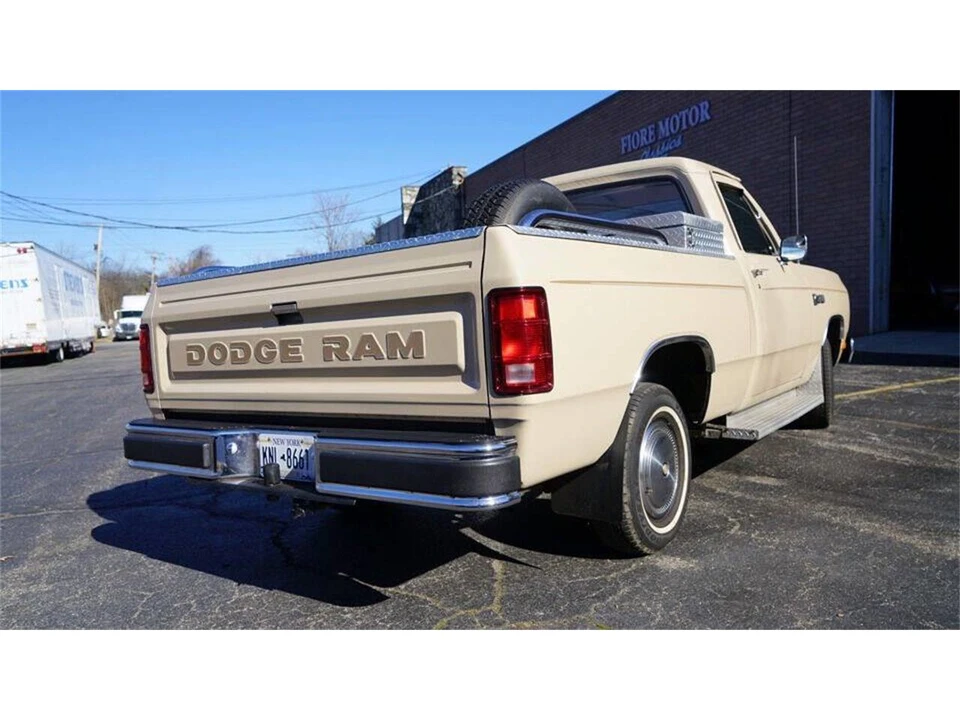 1984 Dodge D Series - Image 11 of 31