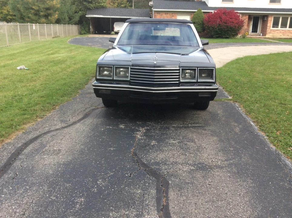 1984 Chrysler K-Car - Image 9 of 31