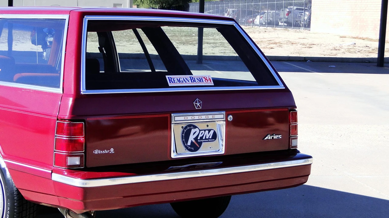 1984 Chrysler K-Car - Image 26 of 31