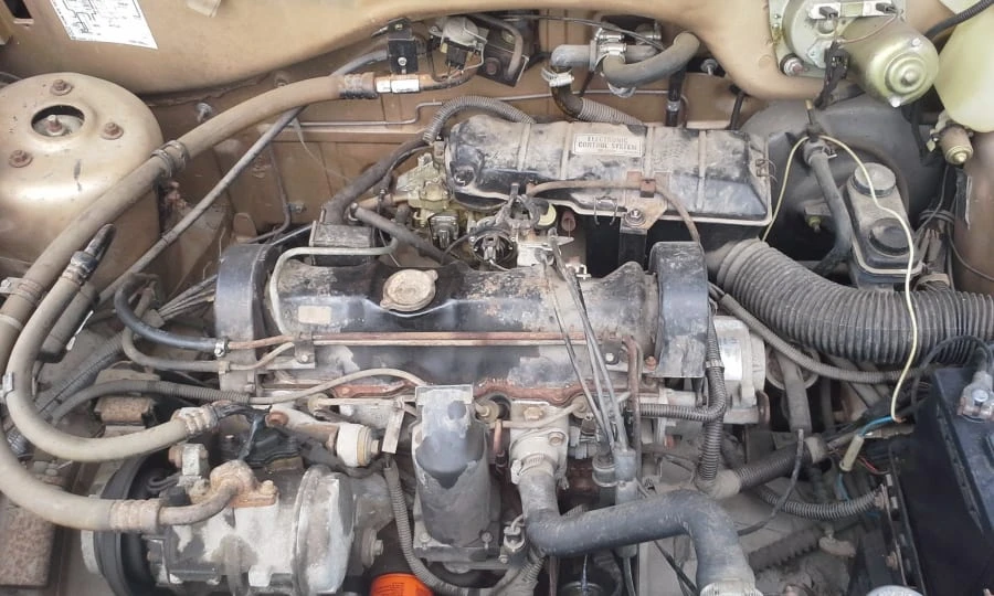 1984 Dodge Caravan - Image 8 of 10
