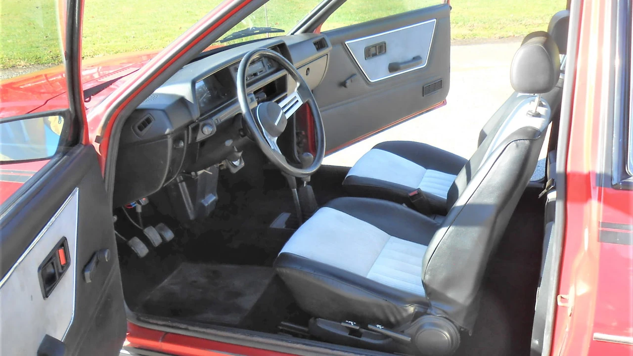 1984 Dodge Colt - Image 4 of 14