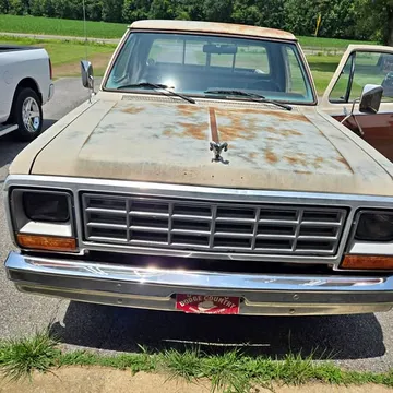 1984 Dodge D-150 Prospector