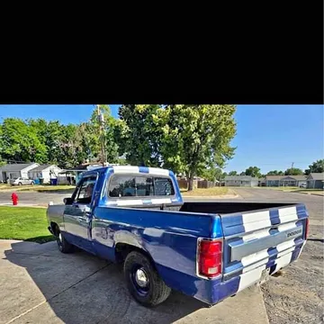 1984 Dodge D-150 Short Bed