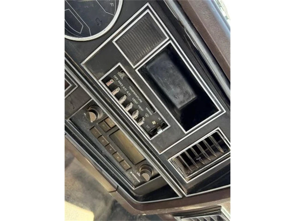 1984 Dodge D Series - Image 5 of 12