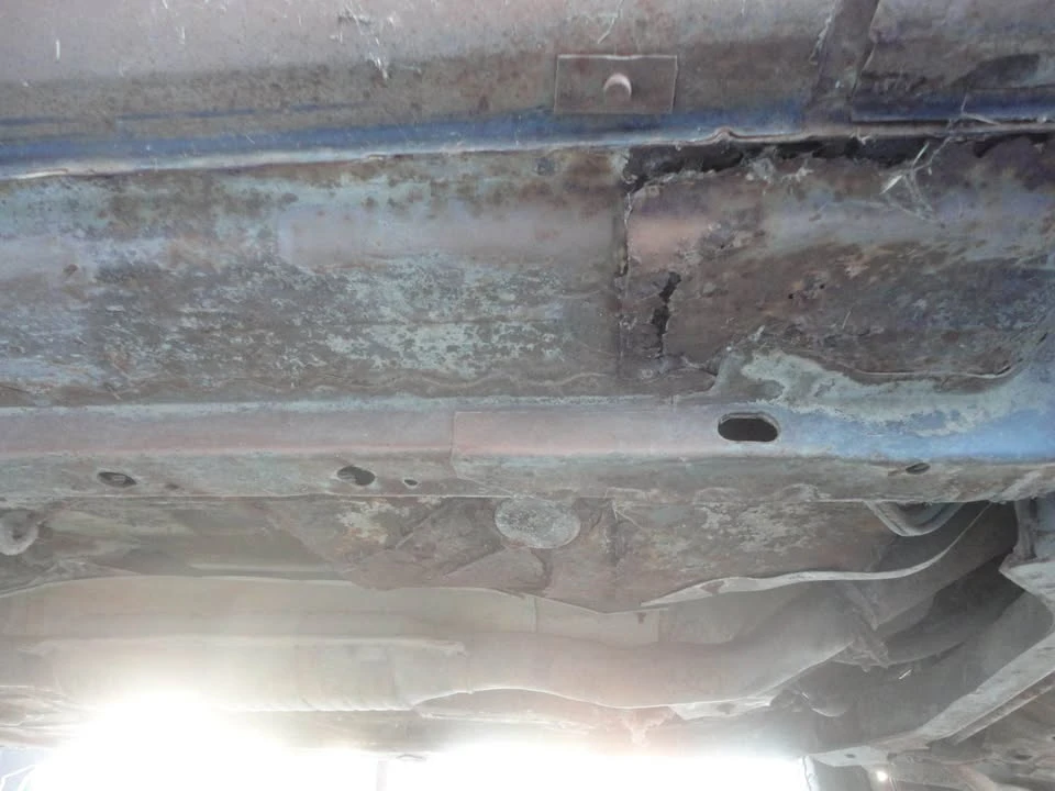 1984 Dodge Daytona - Image 16 of 19
