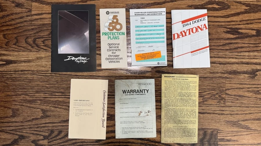 1984 Dodge Daytona - Image 22 of 24